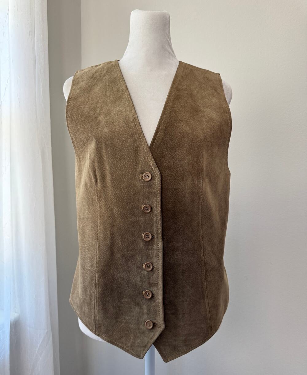 Vintage ‘90s Cambridge Dry Goods Brown Genuine Leather V-Neck Button Front Vest